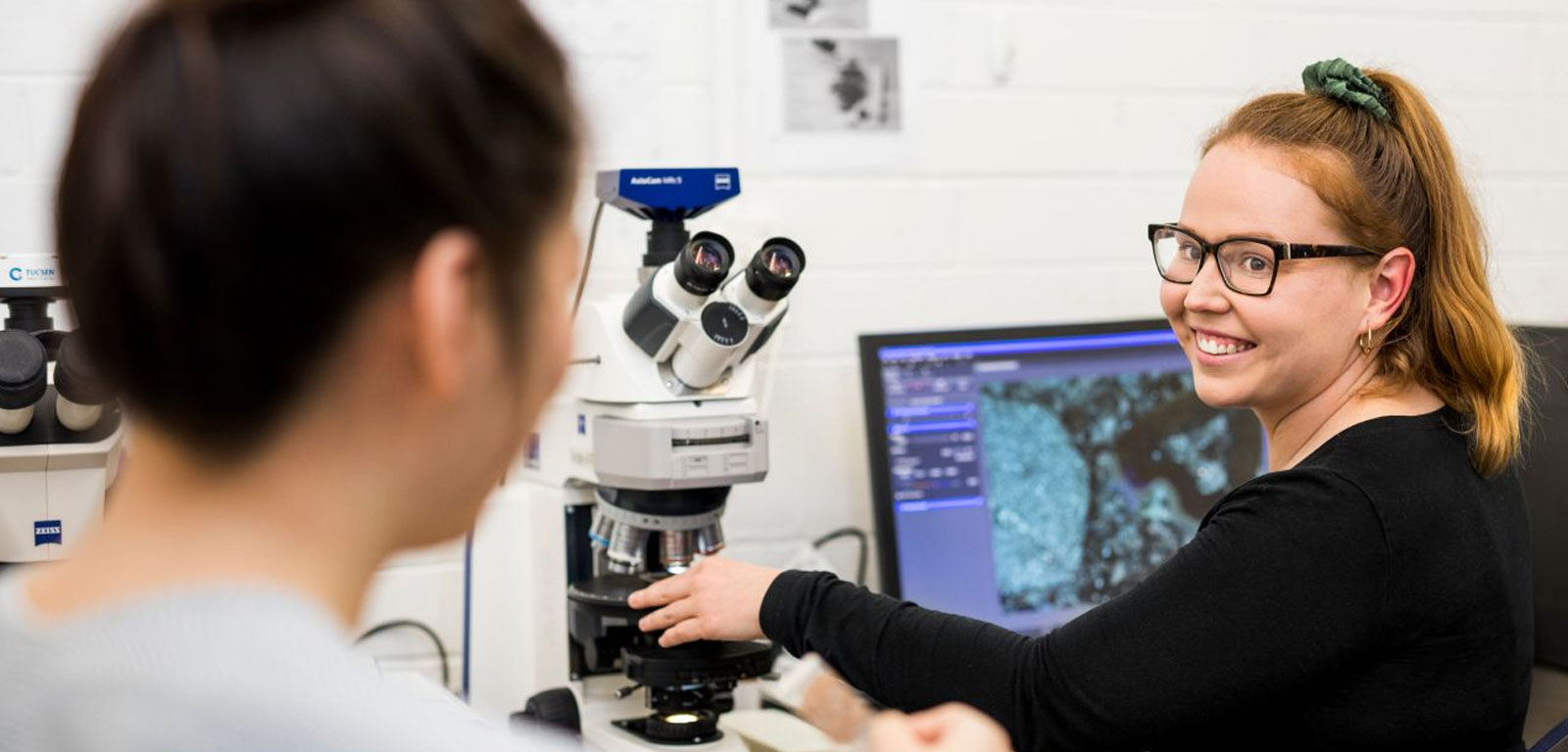 Australian National University (ANU) Background Image