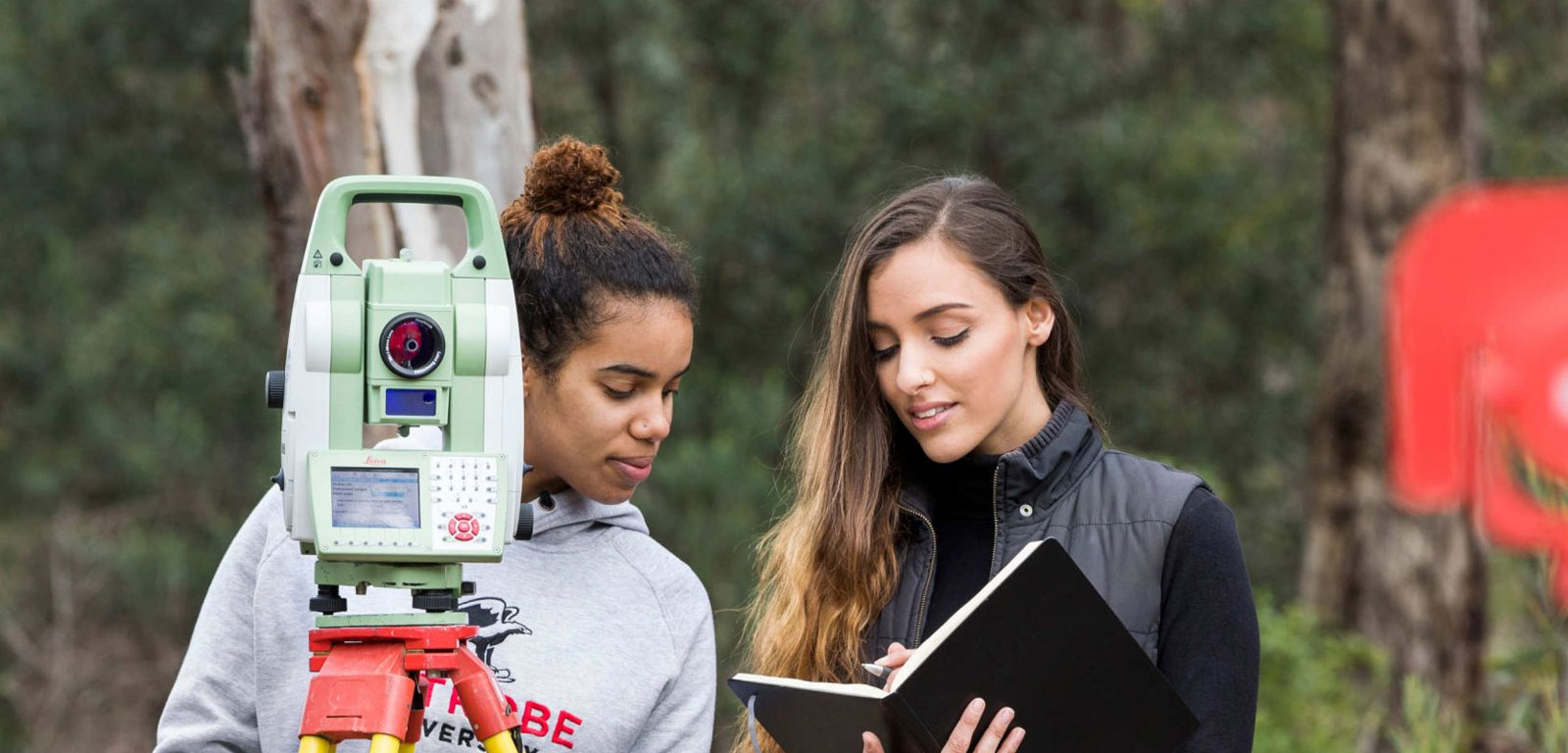 Australian National University (ANU) Background Image